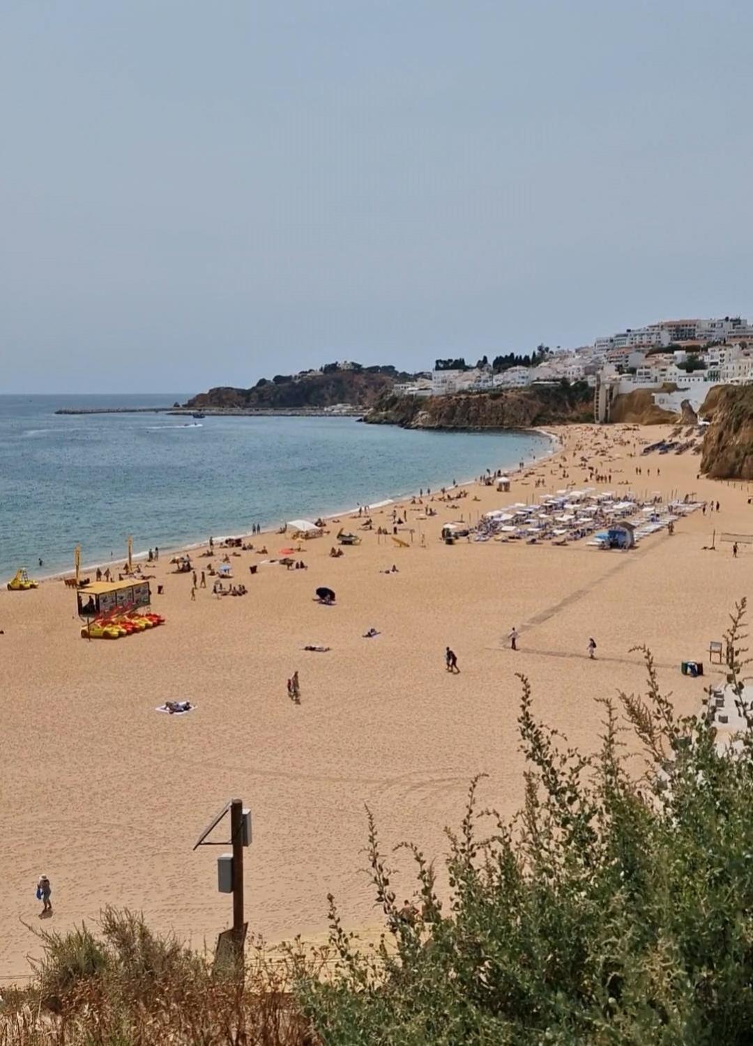 Ribeiro * Albufeira